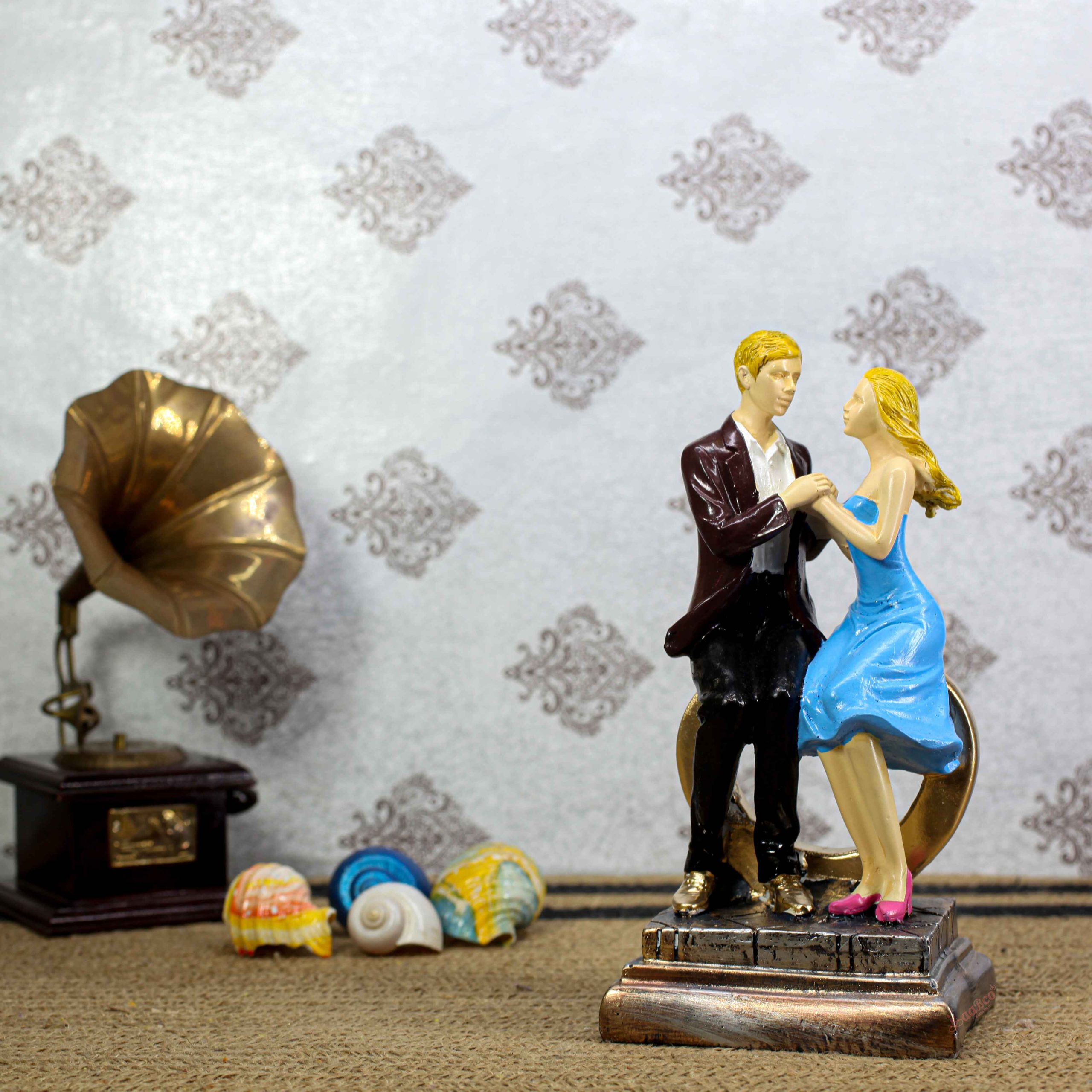 Dil Couple 3 Heart Design Romantic Resin Showpiece for Home Décor and Gifts