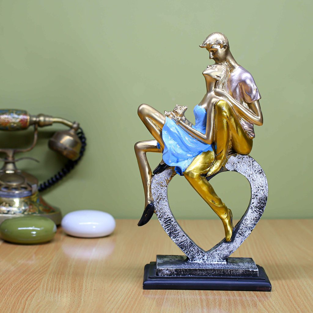Dil Couple 6 Romantic Resin Love Showpiece