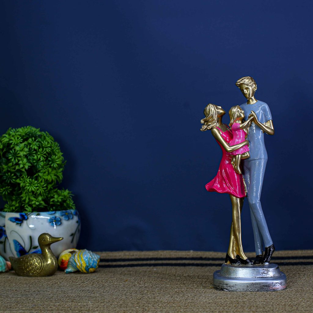 Family 7 Pink and Gray Resin Family Showpiece for Stylish Home Decoration