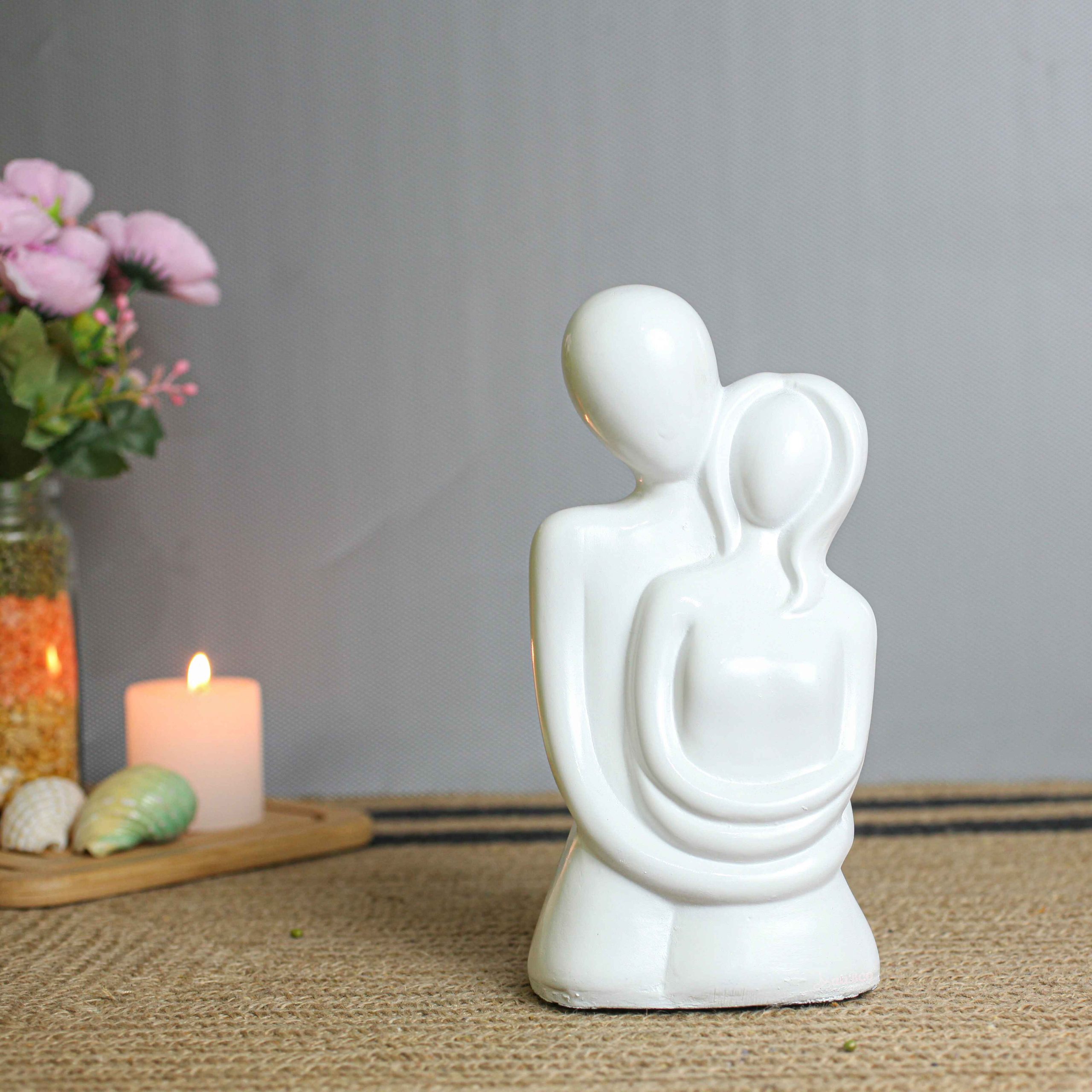 Love Couple white romantic sculpture minimalist decorative showpiece