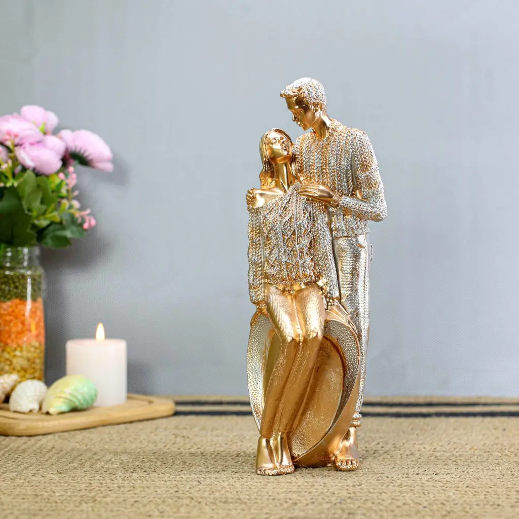 Dil Couple 5 Romantic Showpiece in Copper and Silver Finish